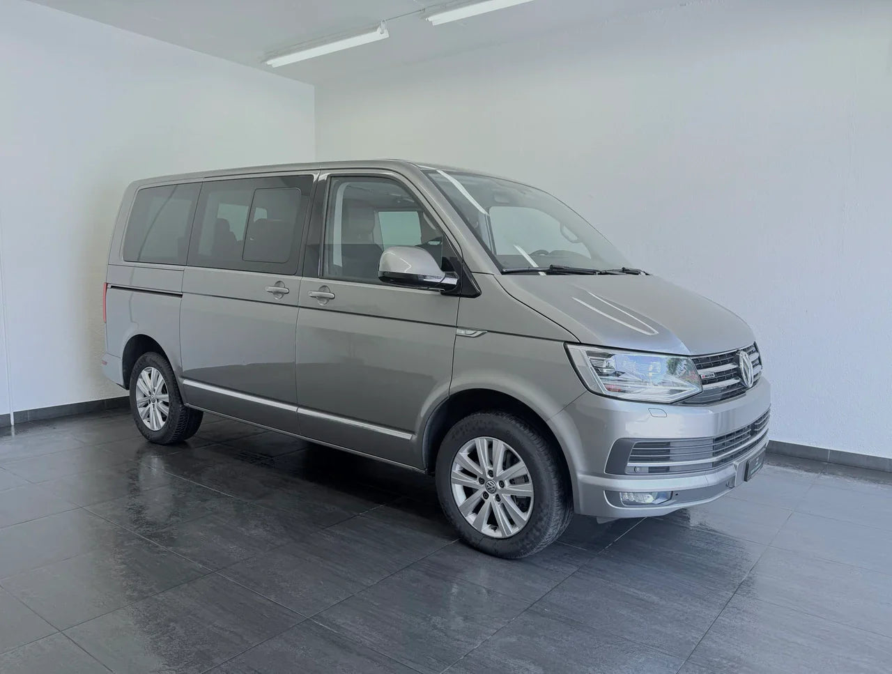 VW T6 Multivan 2.0 Bi-TDI Highline 4Motion