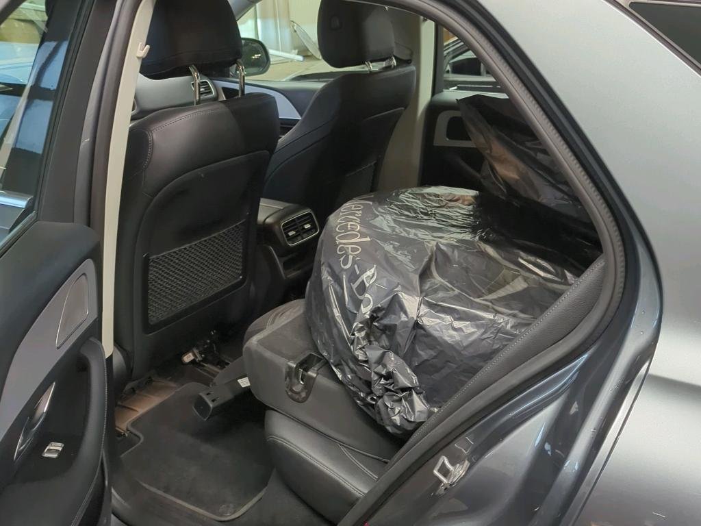 Mercedes-Benz GLE 300d