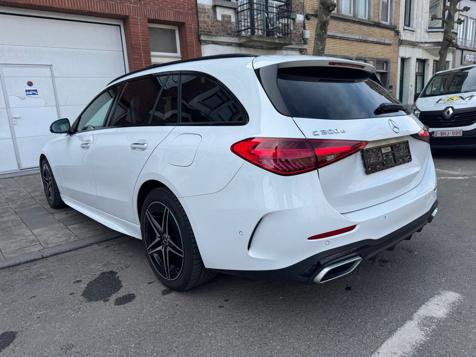 Mercedes-Benz C 300e