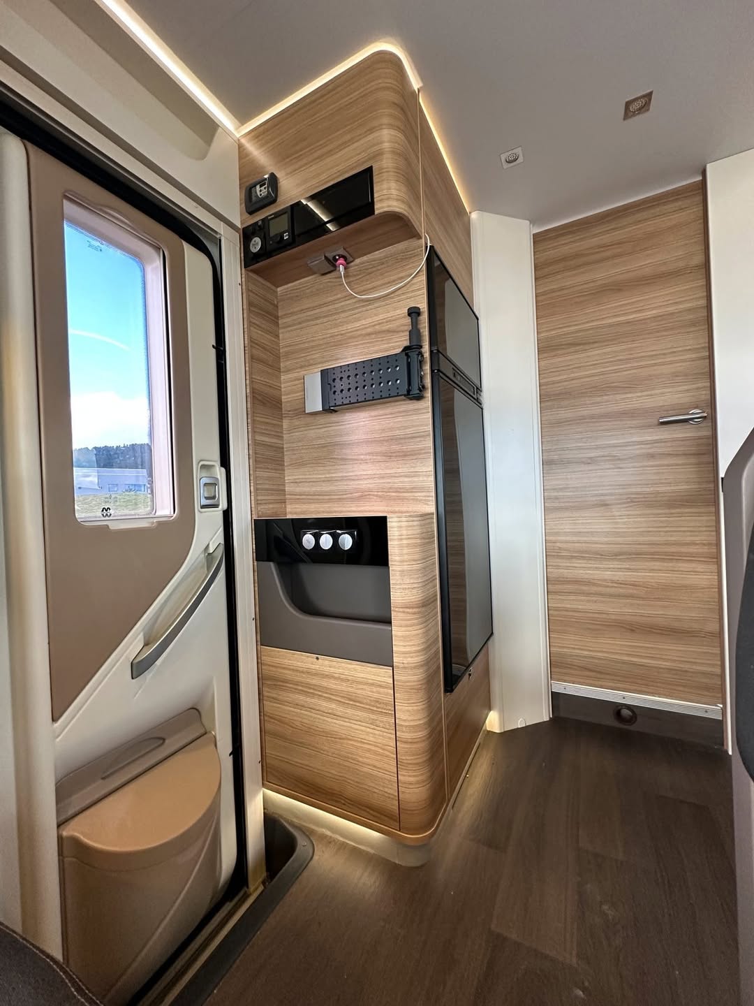 Adria Sonic Pluss SL 700