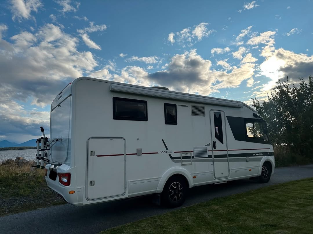 Adria Sonic Pluss SL 700