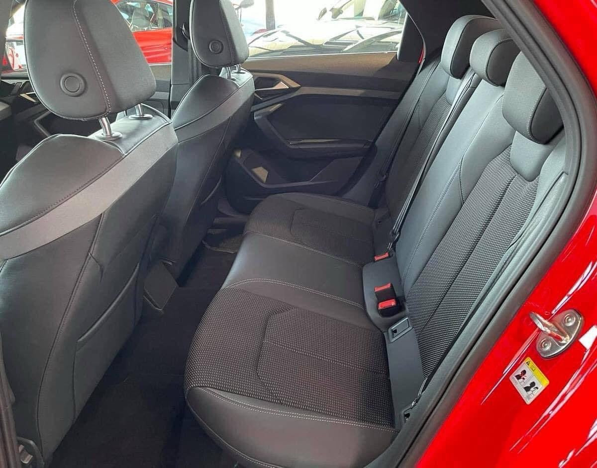 AUDI A 1 SPORTBACK 30 TFSI S-LINE