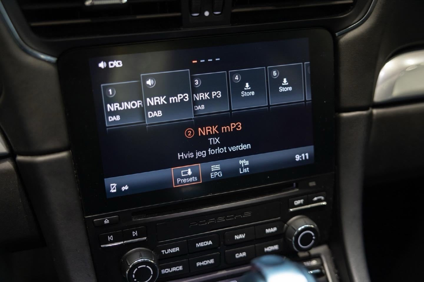 Porsche 911 Carrera 4S PDK PDCC