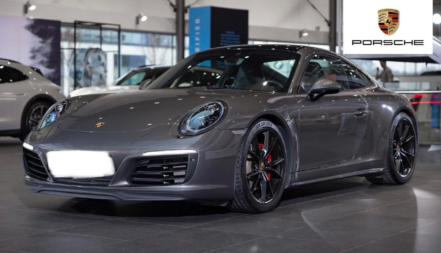 Porsche 911 Carrera 4S PDK PDCC