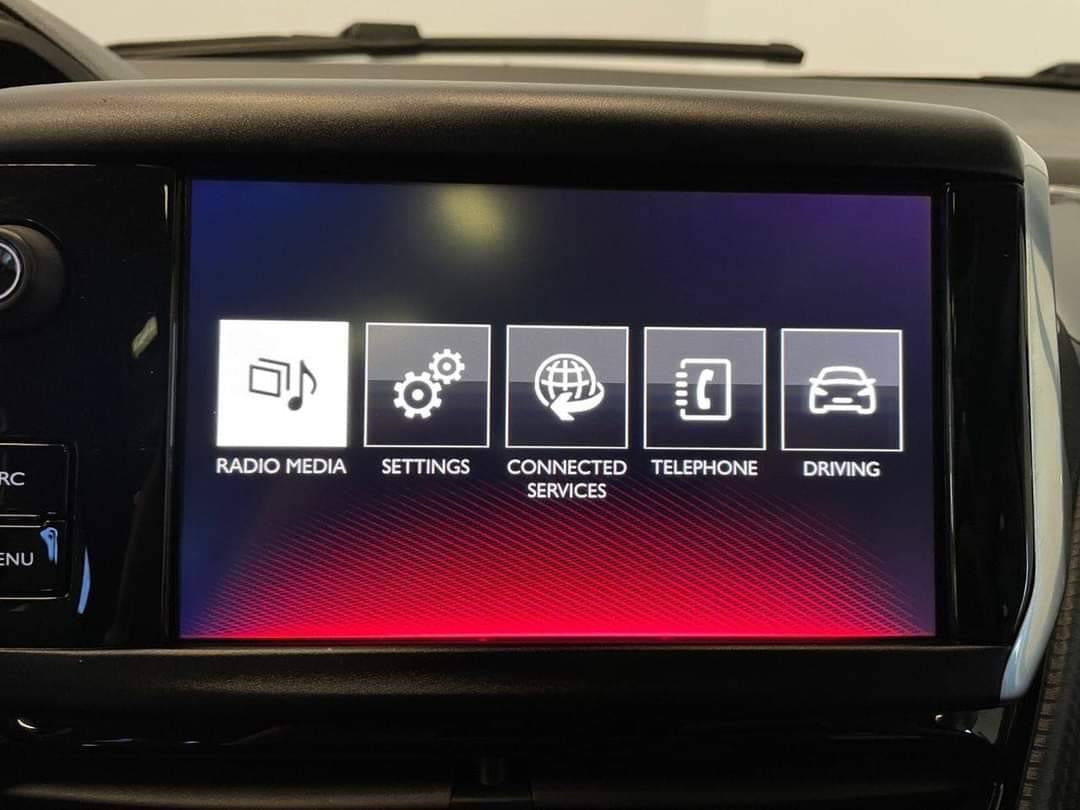 Peugeot 2008 1.2 / GT-Line